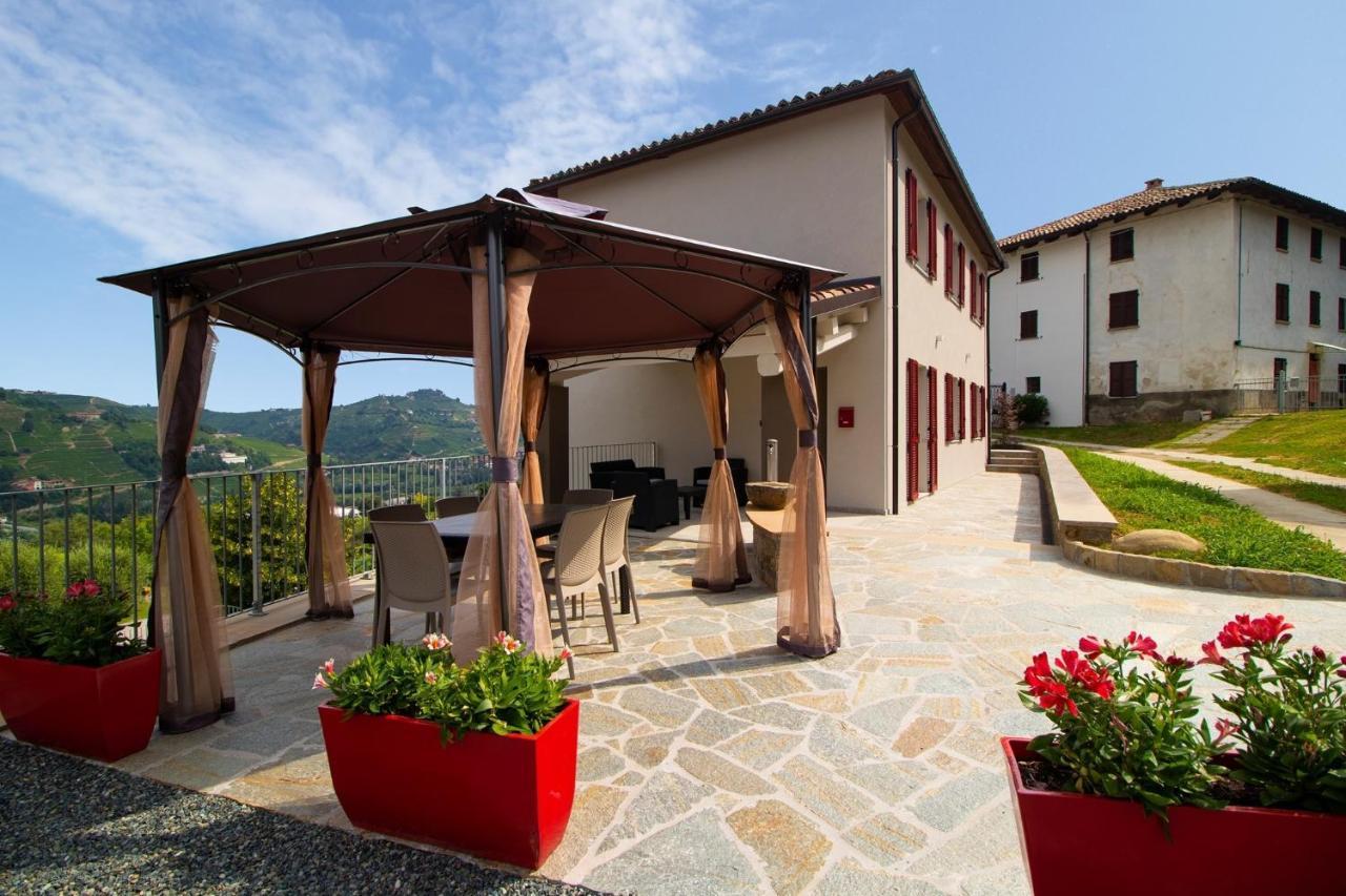 Casa Nonna Ida - Vacanze In Langa 산토 스테파노 벨보 외부 사진