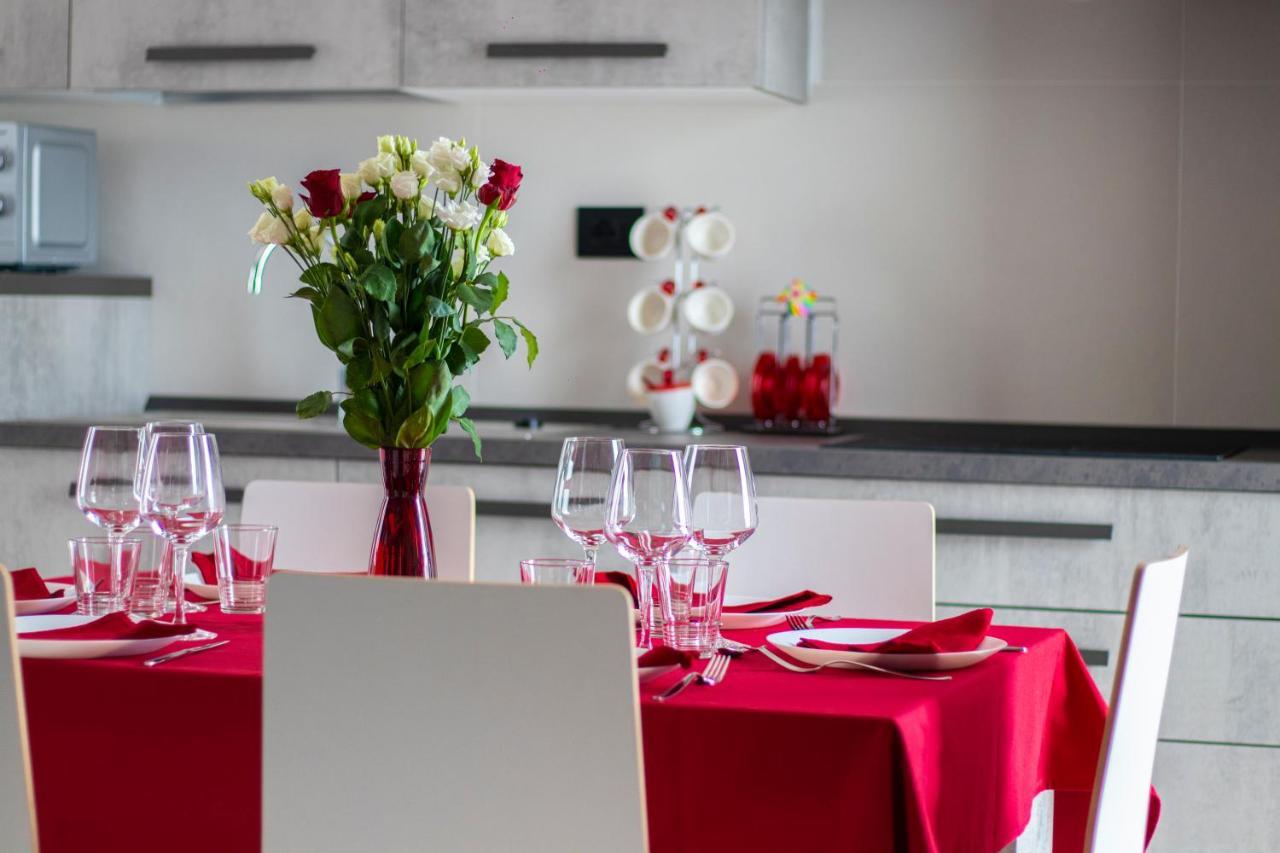 Casa Nonna Ida - Vacanze In Langa 산토 스테파노 벨보 외부 사진